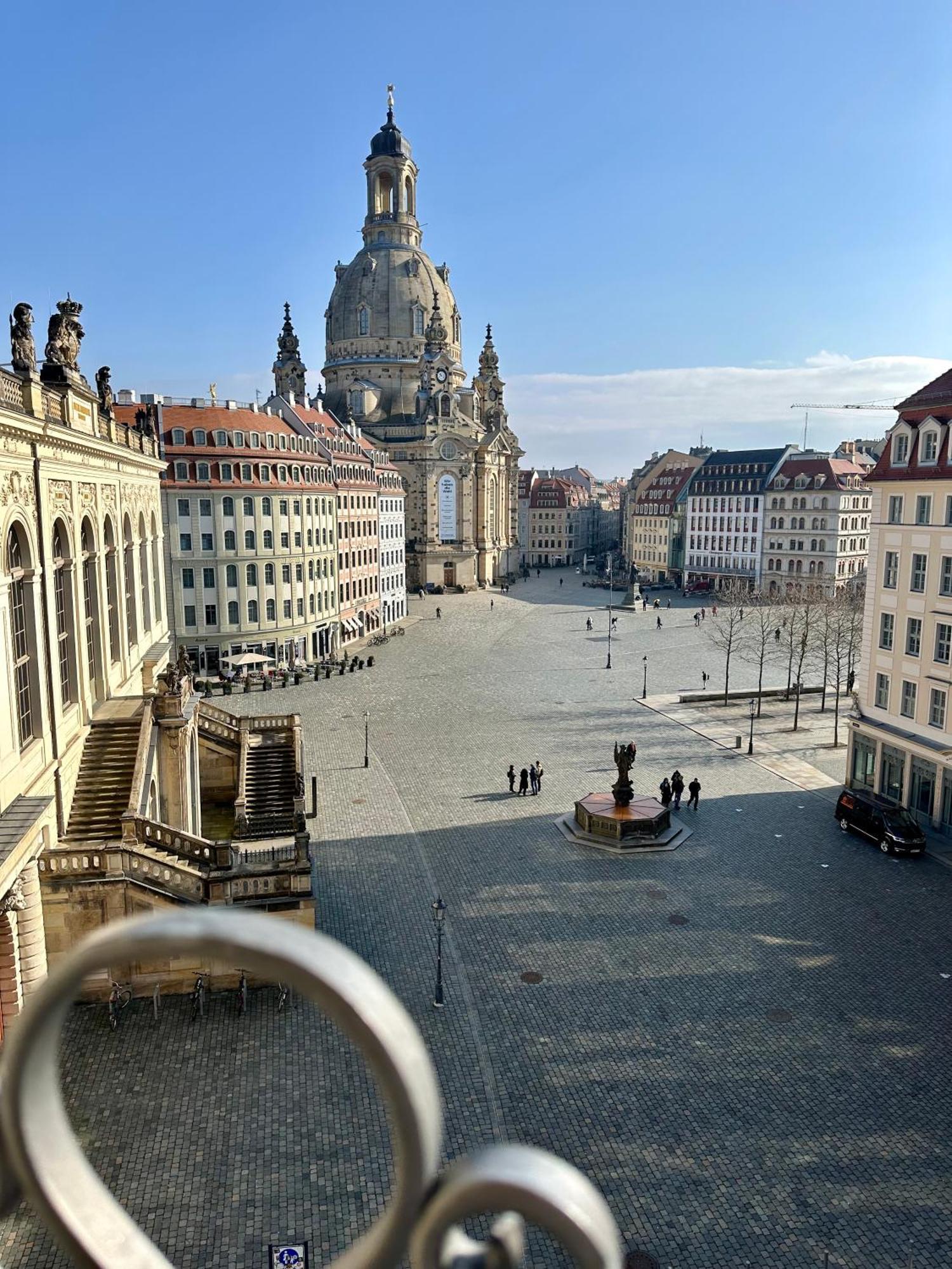 Luxus Suite Mit Einmaligem Blick Auf Die Frauenkirche دريسدن المظهر الخارجي الصورة